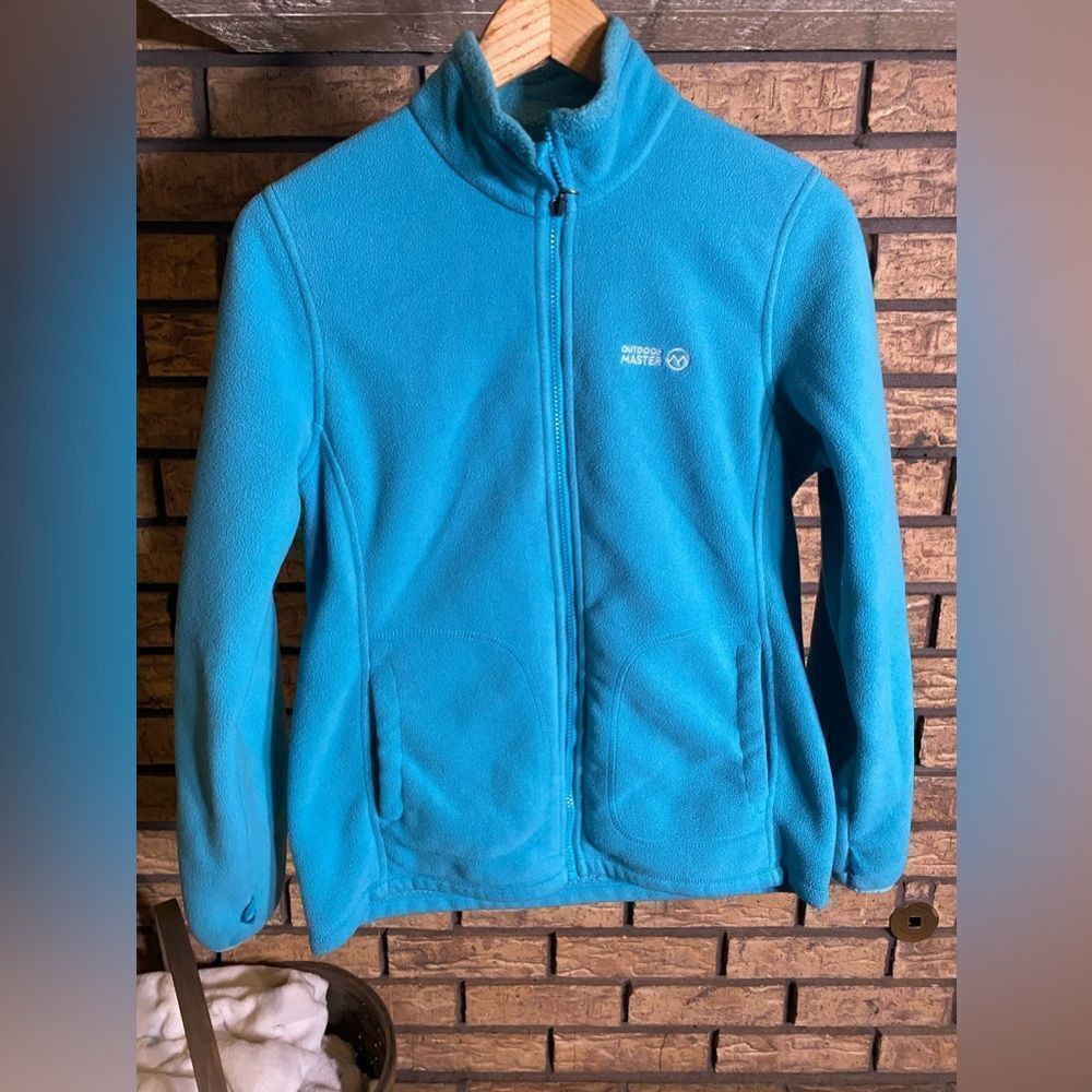 Blue jacket‎